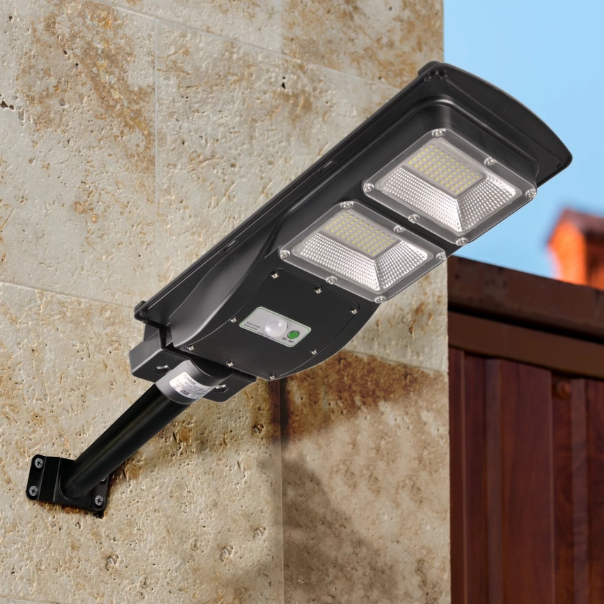 LED Solarna ulična svjetiljka sa senzorom STREET 2xLED/6W/3,2V IP65 + daljinski upravljač